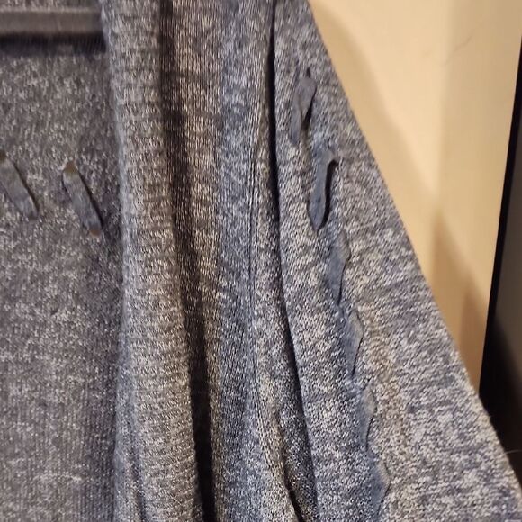 Forever 21 Gray Open-Front Cardigan Sweater - Picture 3 of 5